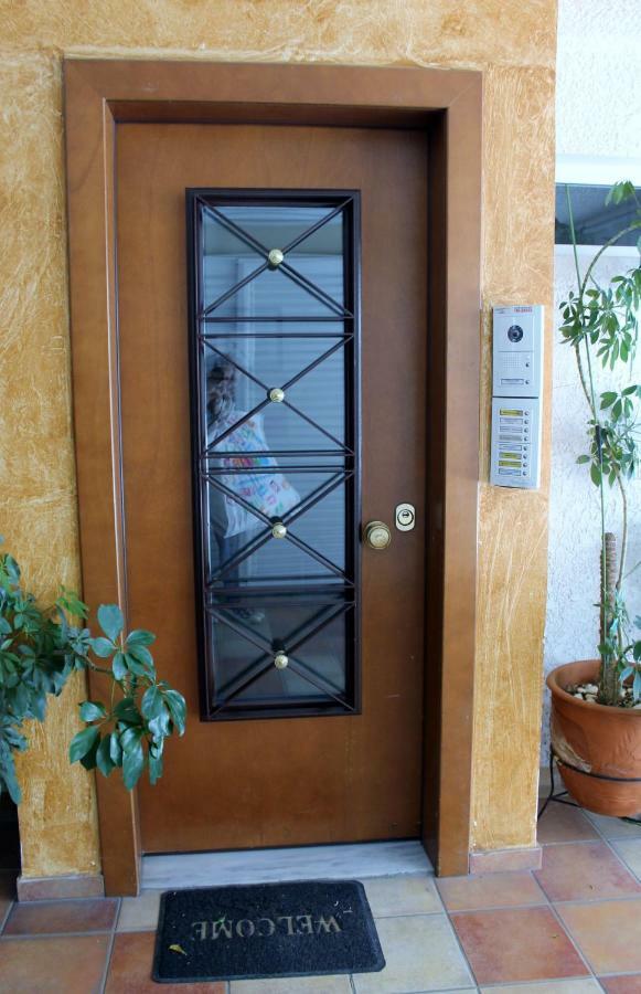 Cozy Studio Apartment In Pireus Exterior foto