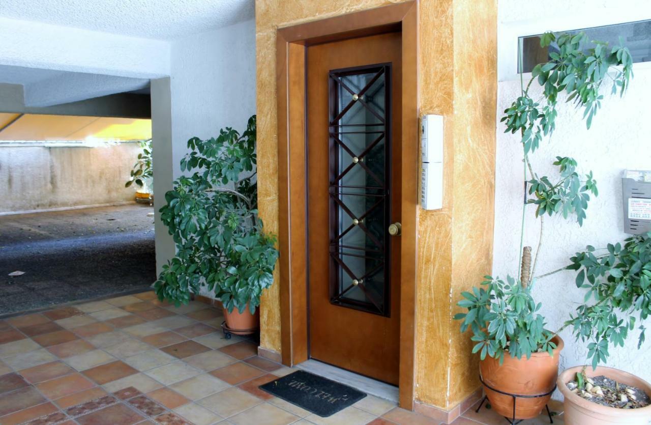 Cozy Studio Apartment In Pireus Exterior foto