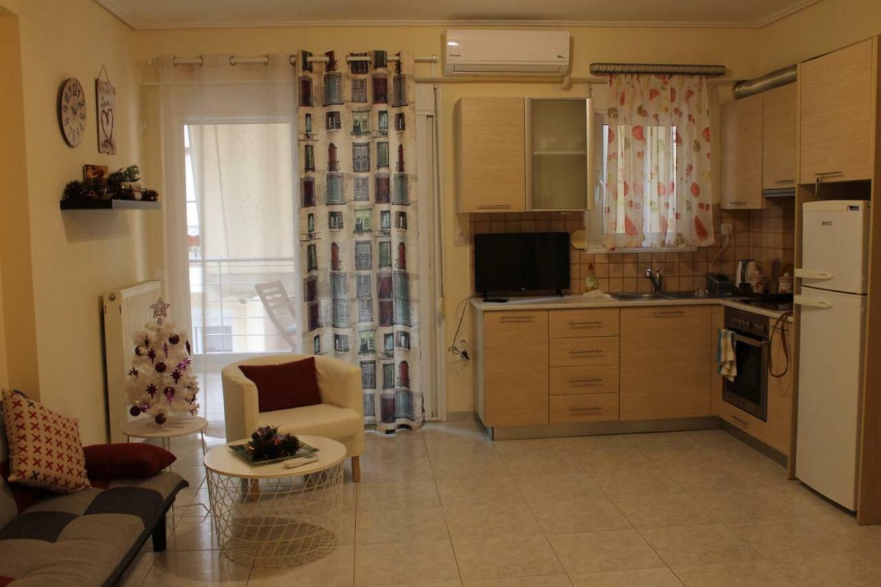 Cozy Studio Apartment In Pireus Exterior foto